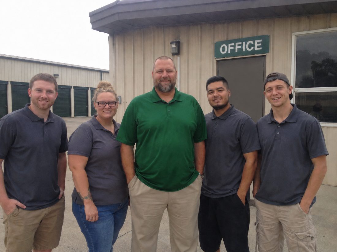 Pest control professionals in Philadelphia, PA